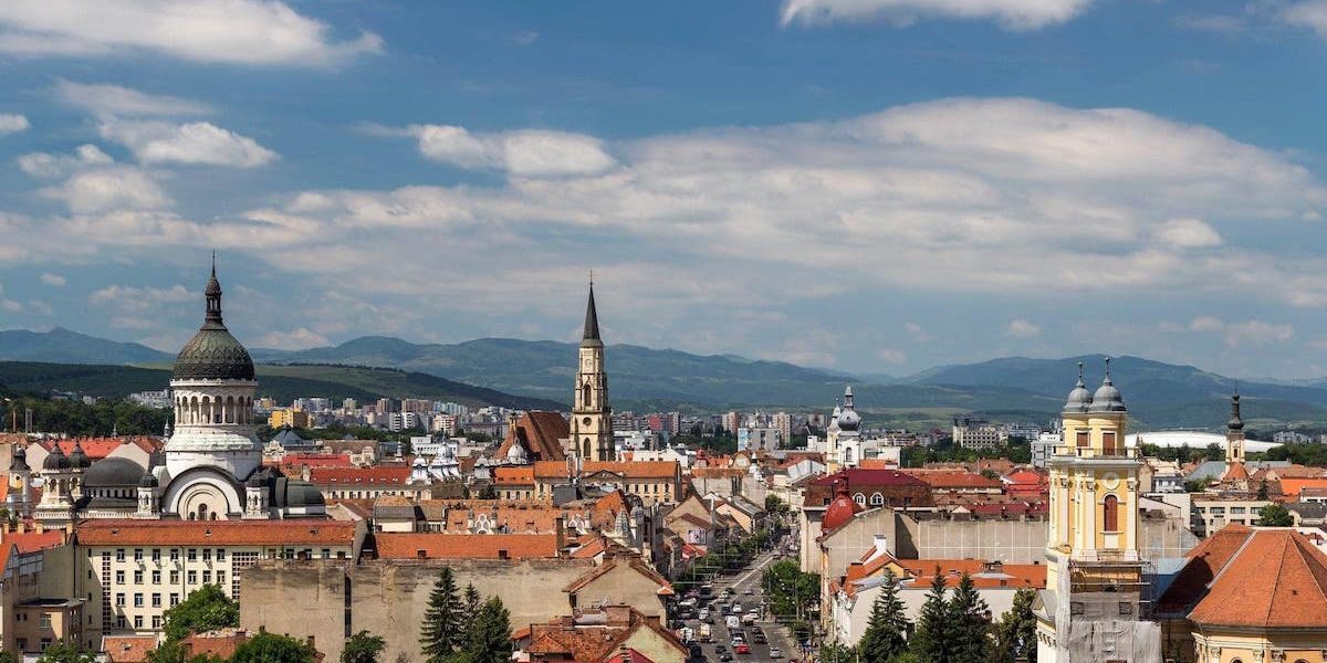 Boc cere scuze de la Transavia pentru mirosul de fecale din Cluj