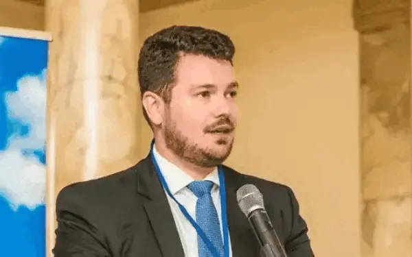 Demisie la Nuclearelectrica: Șefu’ pleacă cu jumătate de an înainte. Legătură cu SMR-ul de la Doicești