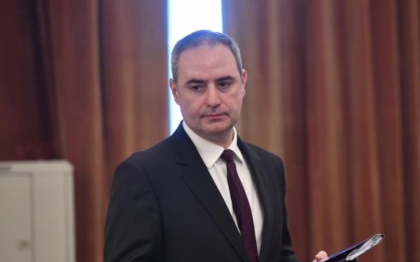 Antonescu îl propune pe Nazare premier. Când pleacă Bolojan