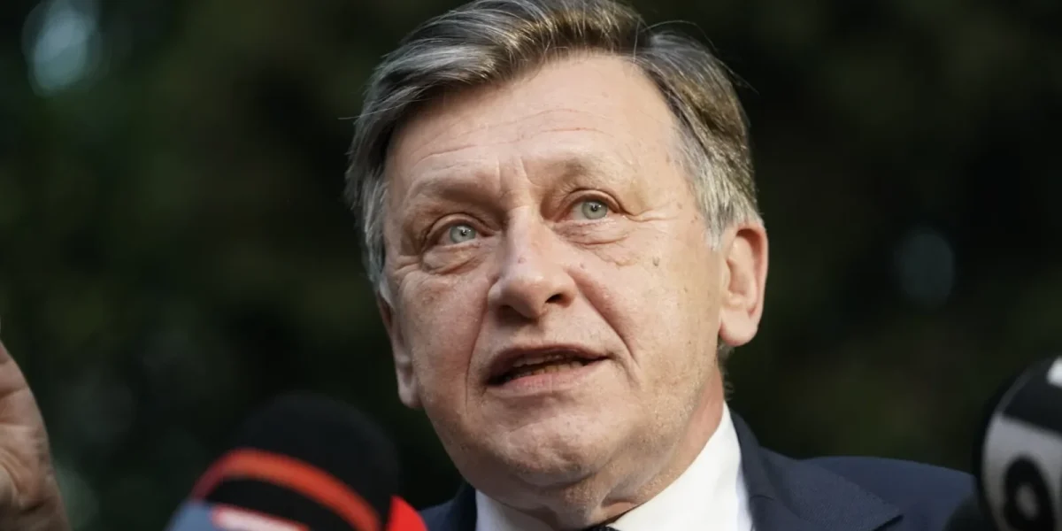 Antonescu, lovitură pentru Simion: Georgescu conduce AUR psihologic