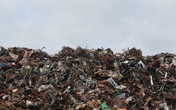 UCG Interzis pe Piața Deșeurilor: Două Luni de Încetare