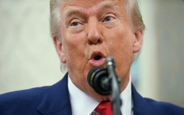 SUA acuzate de amestec: 500.000$ pentru „educație” pro-Trump în Marea Britanie