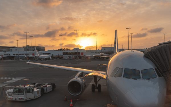 Airbus A320, frânare de urgență la Otopeni: Evitat dezastrul