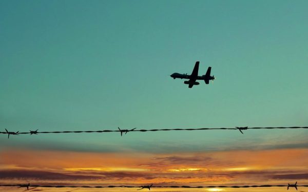 NATO acuză Rusia de încălcarea spațiului aerian românesc și polonez