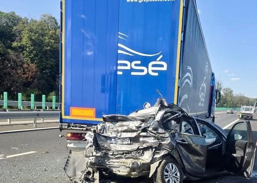 Accident Cumplit pe A0: Mașină Spulberată între Două TIR-uri, Mai Multe Victime