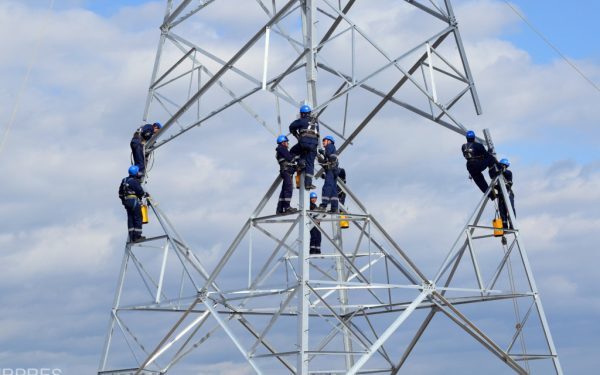 Statul deblochează 400+ angajări la Transgaz, Transelectrica, Hidroelectrica