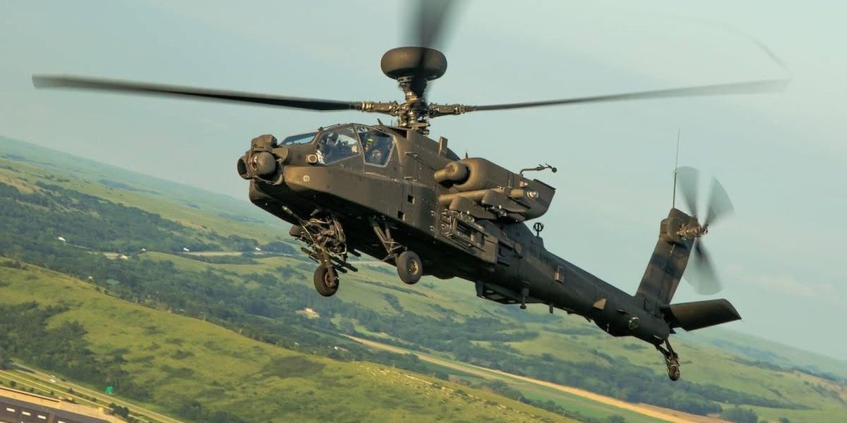 Elicopter militar, prăbușit lângă baza SUA. Două victime