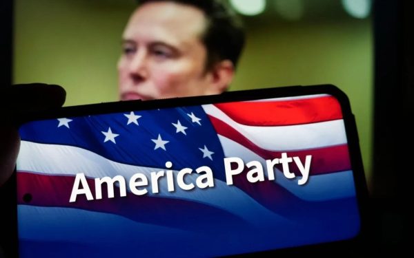 Musk stinge Starlink Ucrainei! Zelenski apelează la Trump