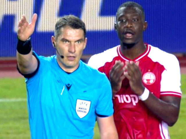 Djibril Diop dezvăluie ce i-a spus Kovacs, înainte de roșu