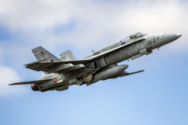 Dronă la nord de Insula Șerpilor: F-18 spaniole în alertă