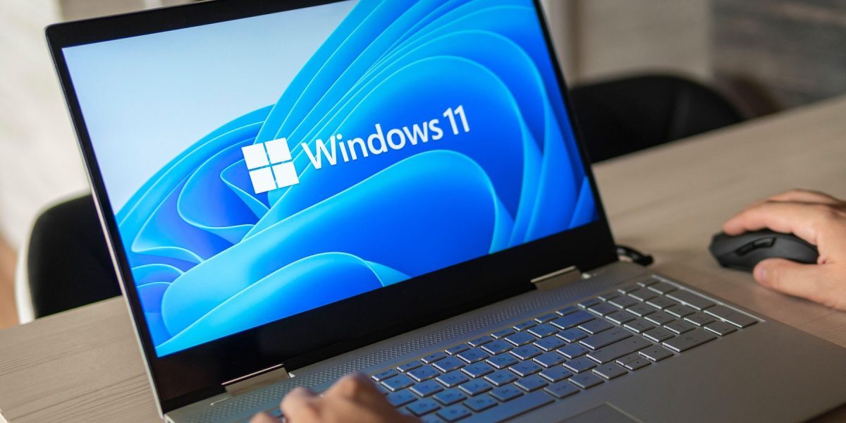 Windows 11: Laptopul, lent și la priză. Problema ascunsă
