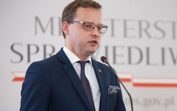 Fost viceministru polonez, refugiat în Transnistria. Șeful, în SUA