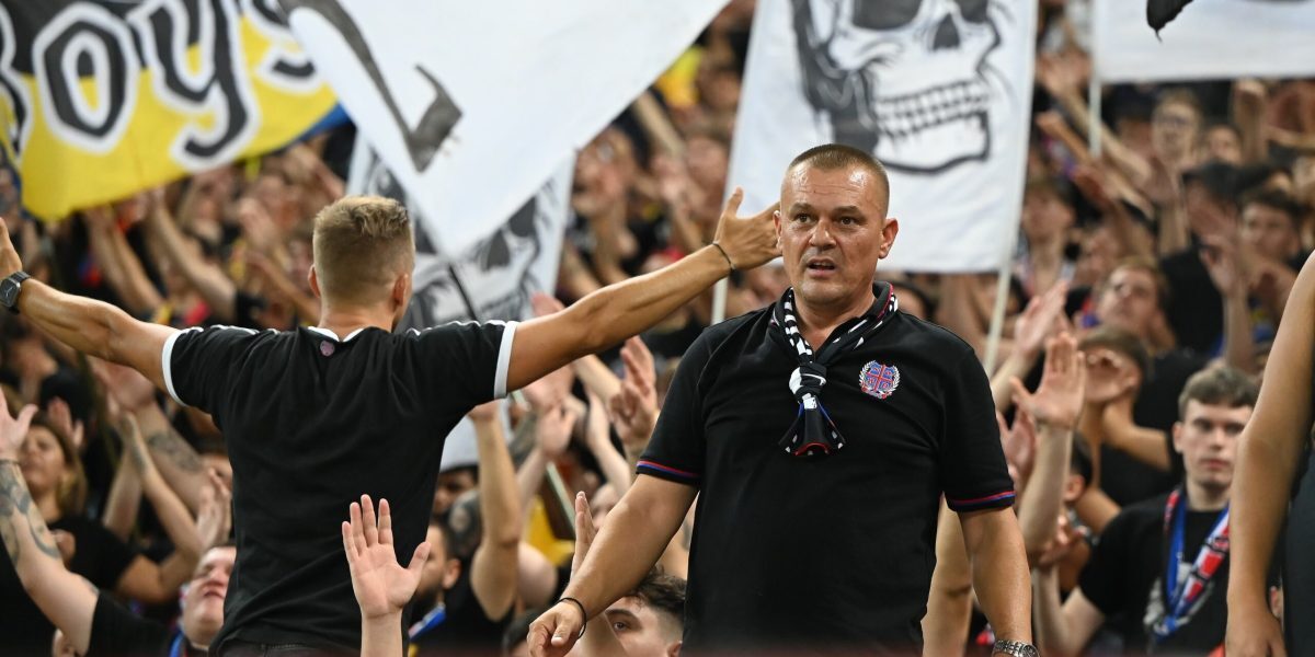 Mustață-Stoica: Peluza Nord, ultimatum pentru jucătorii FCSB