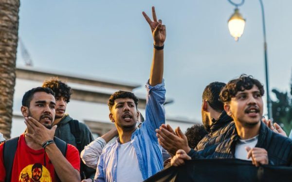UE ordonă: Imigranții ilegali din Ceuta, trimiși acasă