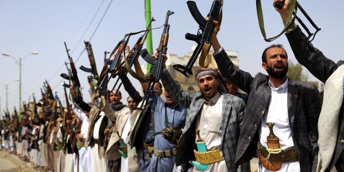Houthii lovesc din nou Aramco: Rafinăria saudită, ținta rebelilor