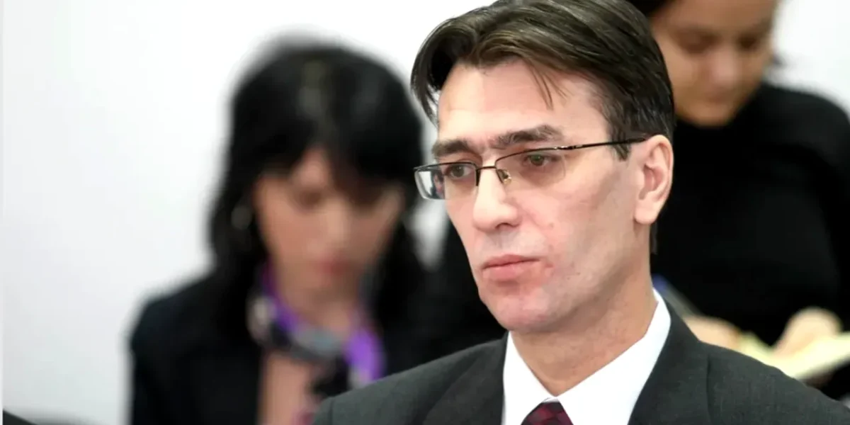 Rege: „Subiectul a vorbit în secret cu cei ce-au reclamat”
