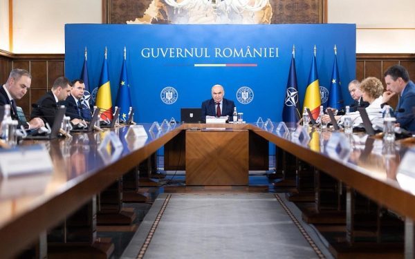 Curtea București suspendă decizii la cererea PSD