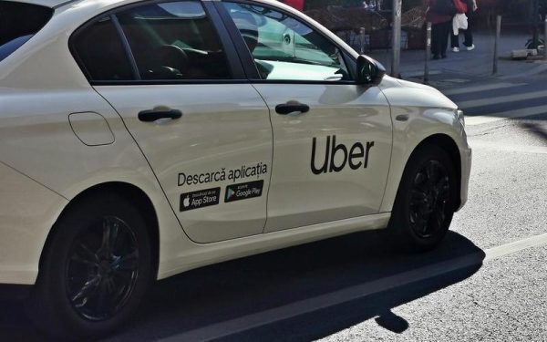 Uber aduce 2.000 de robotaxiuri autonome în Europa