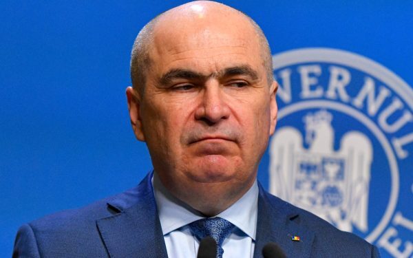 Bolojan: Ministerul Transporturilor a blocat un proiect vital pentru Dunăre