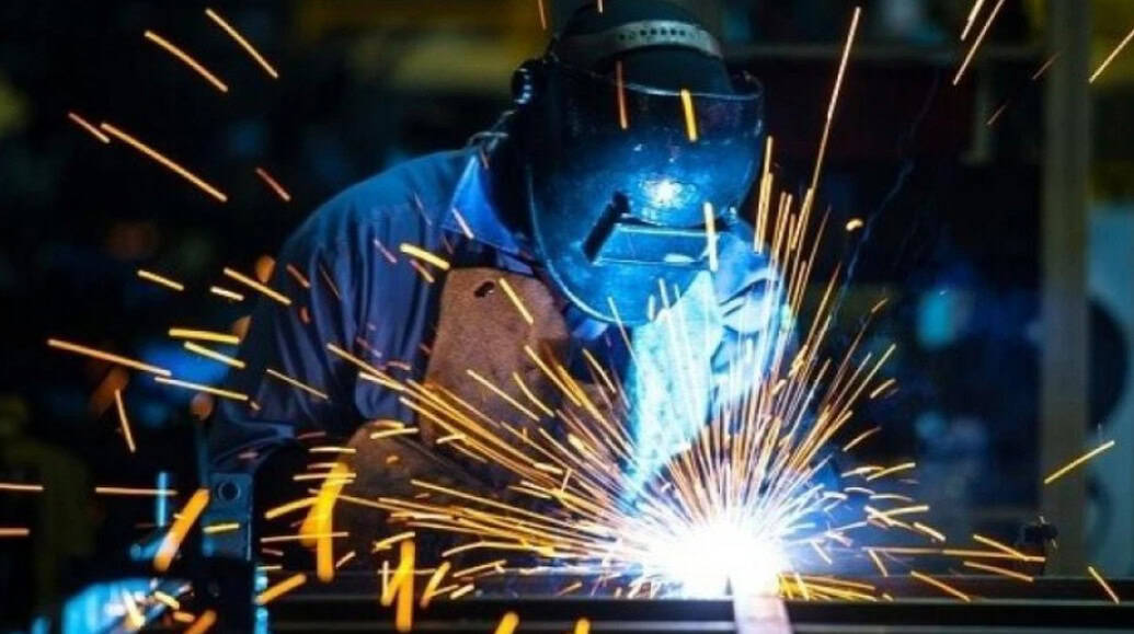 Industria a scăzut în iunie, dar traiectoria e sumbră pe S1