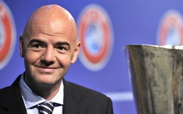 Infantino, prins într-un nou scandal UEFA: bani către o fostă amantă