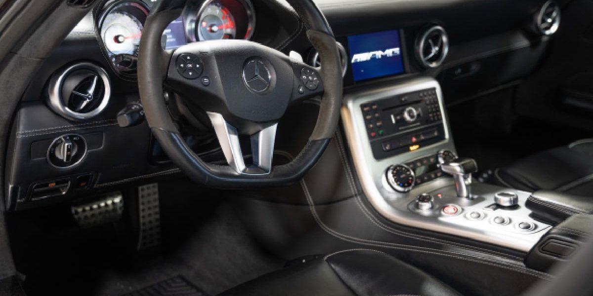 Șoferi vs. Mercedes-AMG: Proces pentru scaune defecte