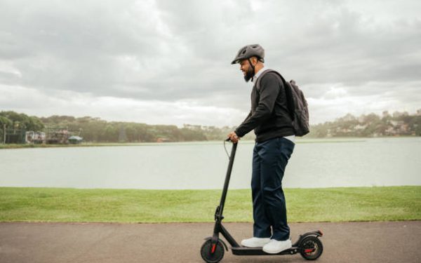 Trotinete electrice: pericole neașteptate mai mari ca la motociclete