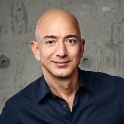 Bezos intră la Liverpool: Investitori majori, acord pentru control