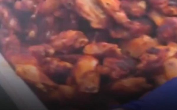 VIDEO: Aripioare de 425 kg, record mondial Guinness la Nibiru