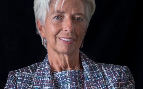 Lagarde: Piețele cer încredere, instituțiile o dau