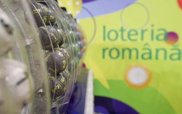 Milionarii Loto 6/49 au ratat jackpotul, 10 mil. euro, la loterie