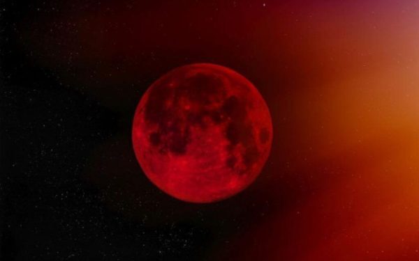 Lună sângerândă: Trei zodii scapă de o iubire grea