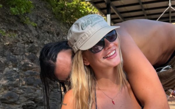 Laura Giurcanu: Vacanță de lux după contractul de 900.000 euro
