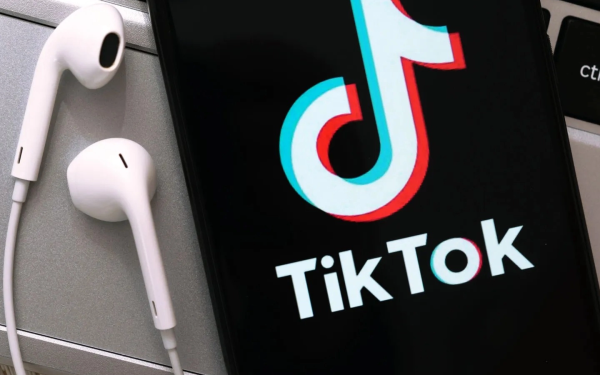 PNL vrea interzis TikTok, USR refuză după atacul pe ambulanță