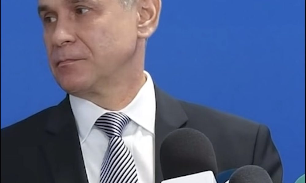 Ministrul Apărării din Moldova, refuzat în rusă: „Nu vă înțeleg”