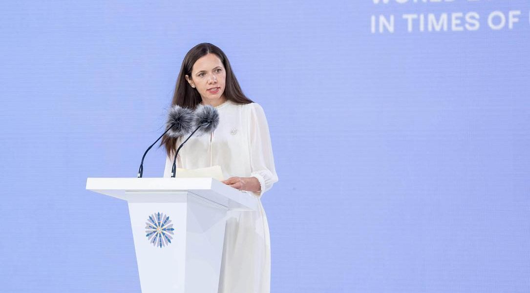 Prima Doamnă a României, la summitul de la Kiev