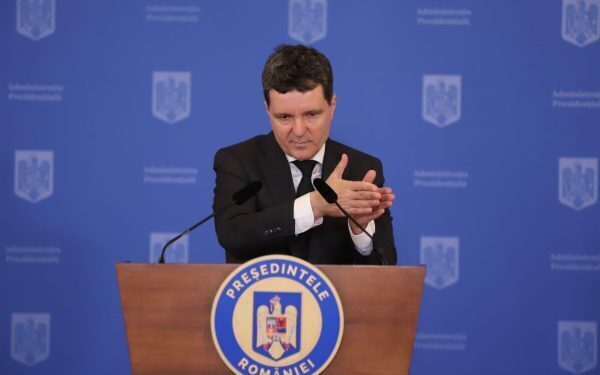 Președinte-jucător sau moale: Ce eșec ascunde politica