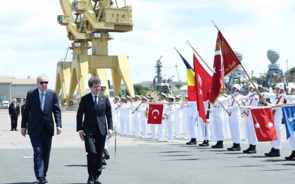 Lazurcă la Ankara: Marea Neagră, subiect fierbinte