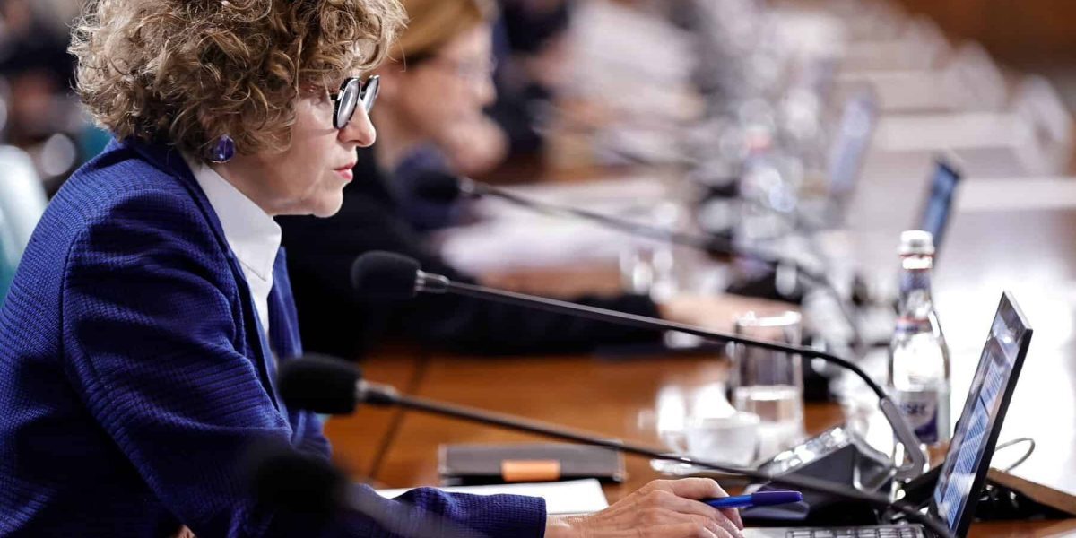 Primării, termen limită! 25% absente de la Ghiseul.ro