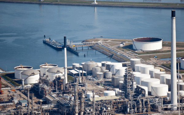Oil Terminal: Profitul scade. Venituri de 185 mil lei