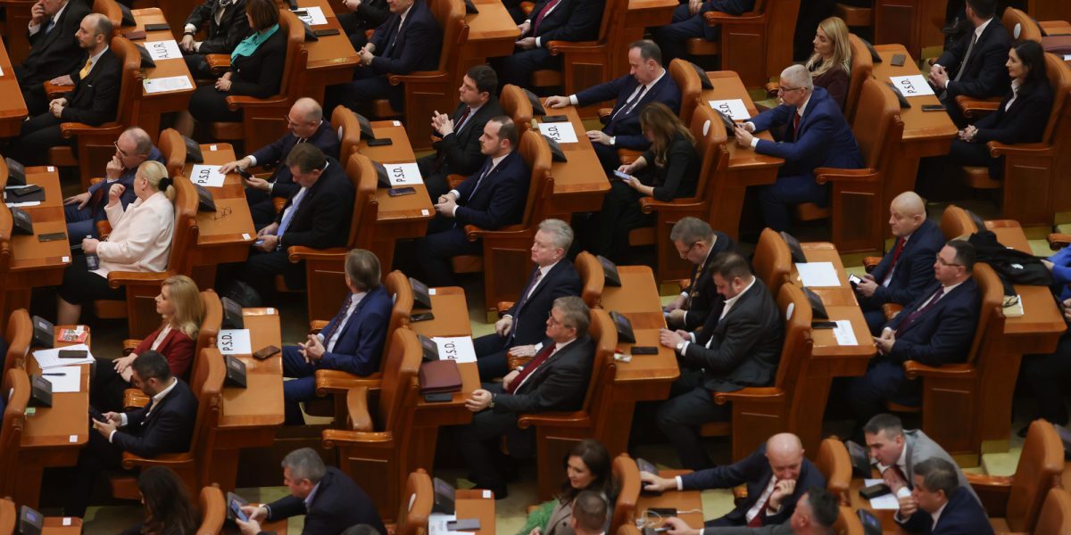 Legea ANI, din nou la Parlament: A doua șansă în sesiune extraordinară