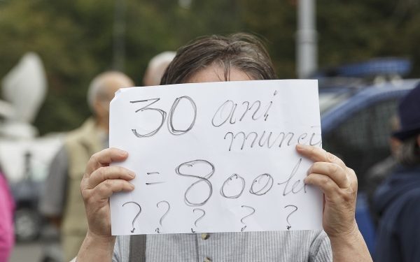 România, la pensie la 50 de ani: Italia uimită de românii care muncesc puțin după ieșirea la pensie