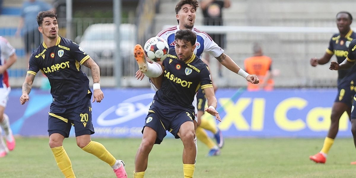 Petrolul Ploiești a învins Oțelul Galați, Zima, „lupii” la 10 jucători