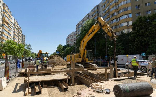 Rețele subterane modernizate, dar planurile „contravin realității”