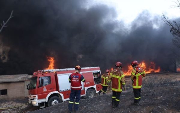 Grecia: Peste 280 arestați pentru incendii de la început de an