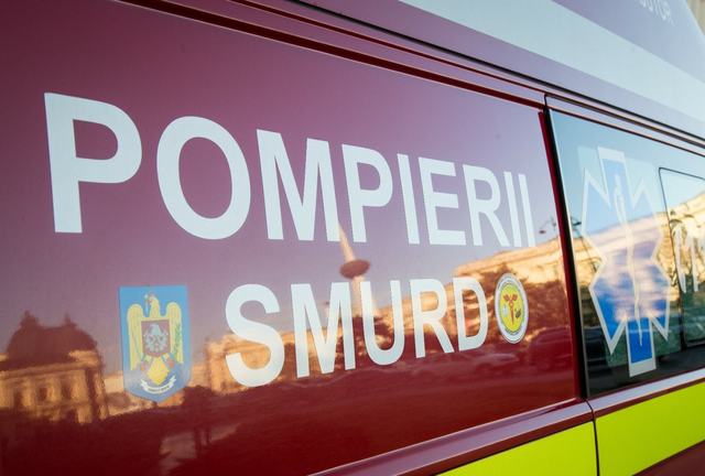 Constanța: Incendiu la depozit de uleiuri, RO-Alert emis