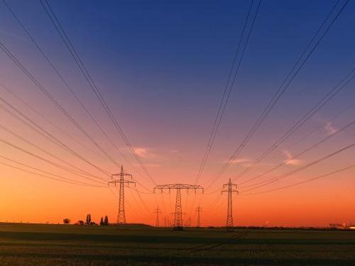 Dezastru energetic: Cine plătește pentru profituri și fonduri epuizate