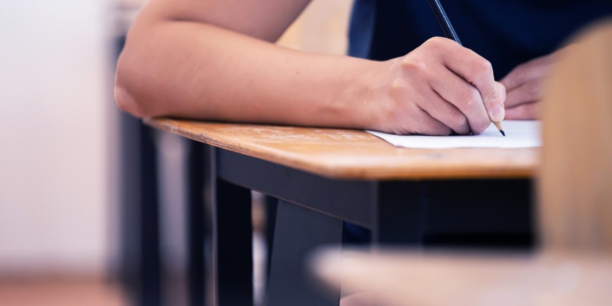 Bac 2027: Lucrări corectate digital, noi reguli la contestații