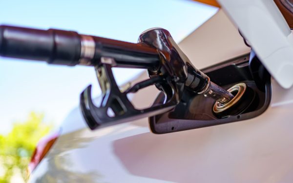 Orașul-record din România: Unde benzina și motorina sunt cele mai ieftine azi