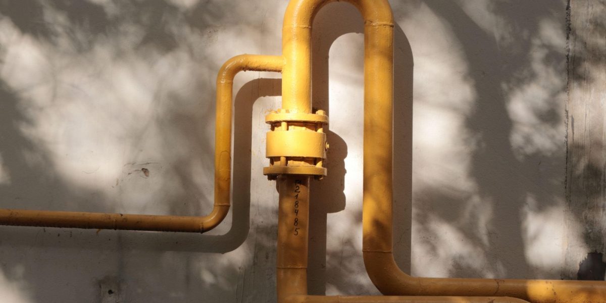 Punctul roșu pe țeava de gaz: ce riscă românii care îl ignoră